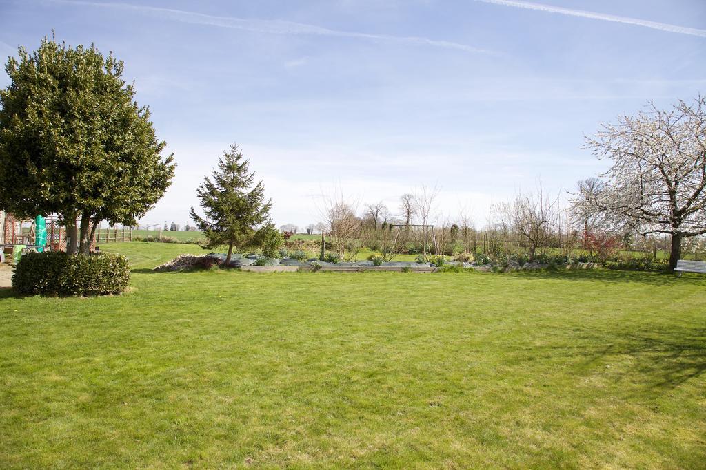 La Petite Chesnee Appartement Sacey Buitenkant foto